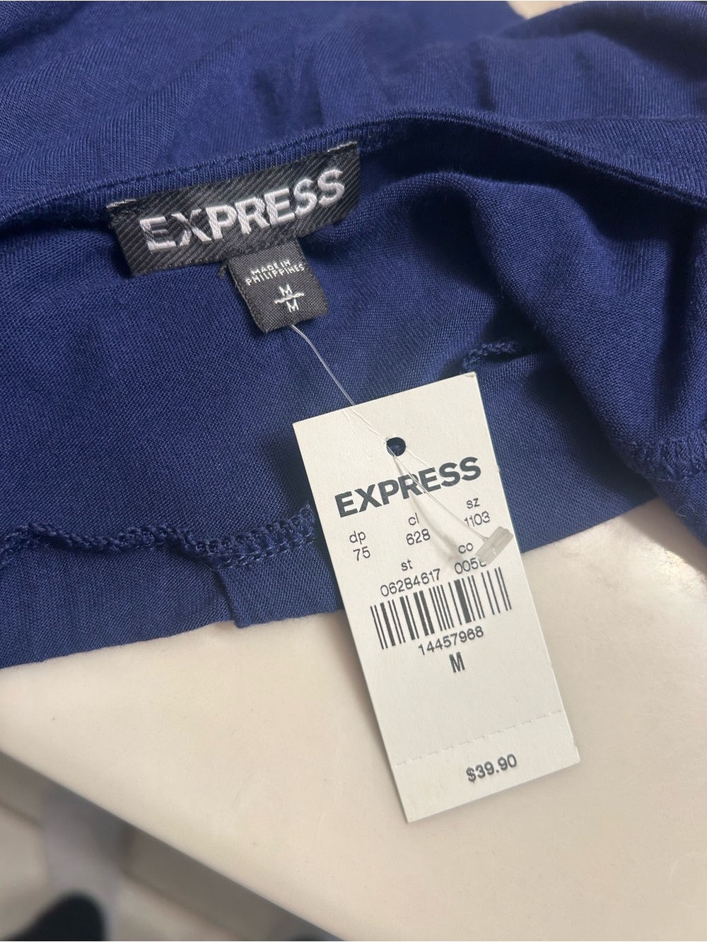 NWT-Express Blue  V-Neck Sleeveless Tank with Gold Zip - Picture 11 of 12